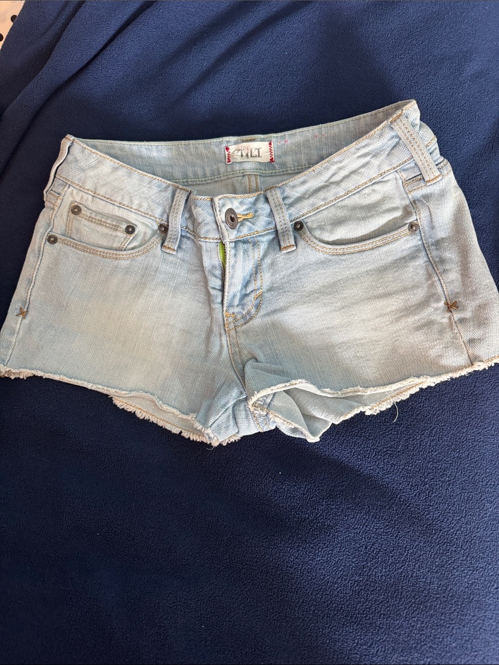 Light Wash Denim Cutoff Shorts - Light Blue